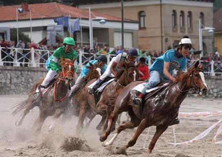 Horse Races at Santa Marina Beach