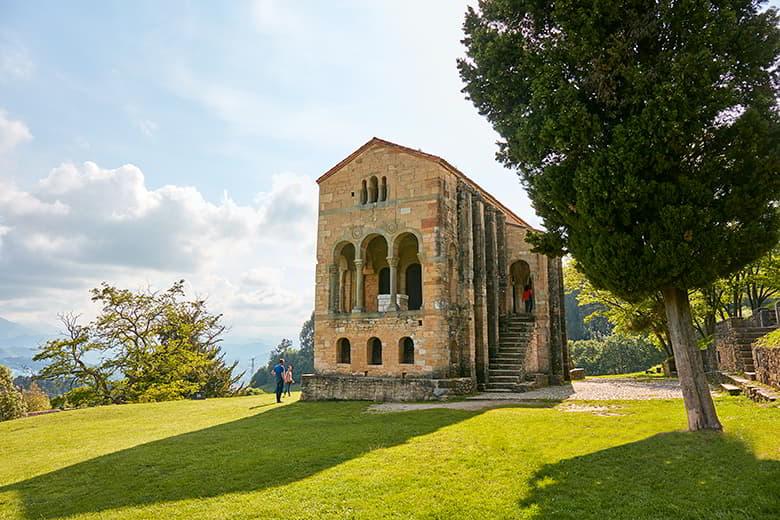 Image of Santa María del Naranco (Oviedo)