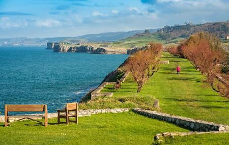 San Pedro de Llanes Promenade