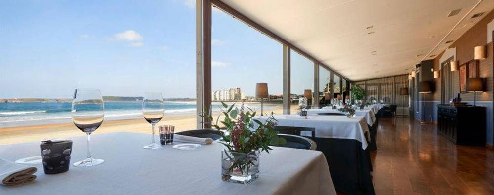 Interior of a restaurant of the Mesas de Asturias brand.