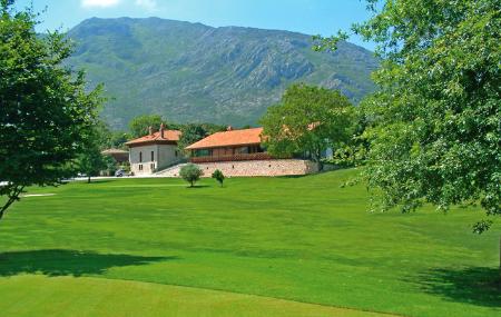 Aldama Golf Pitch and Putt