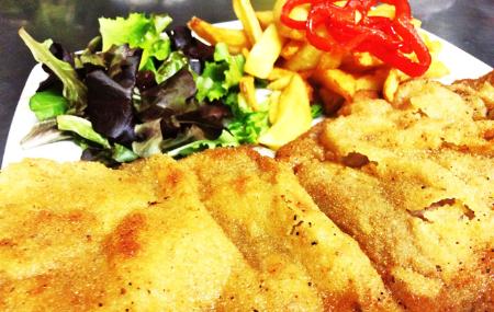 Imagen Cachopo de Afuega' l Pitu with Chosco de Tineo (Tineo pork sausage)