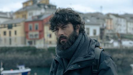 Imagen Netflix estrena en octubre la serie La última noche en Tremor, con Puerto de Vega como escenario principal del rodaje